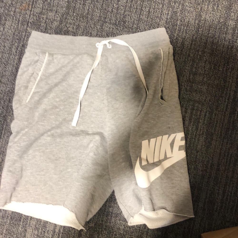 Nike casual shorts